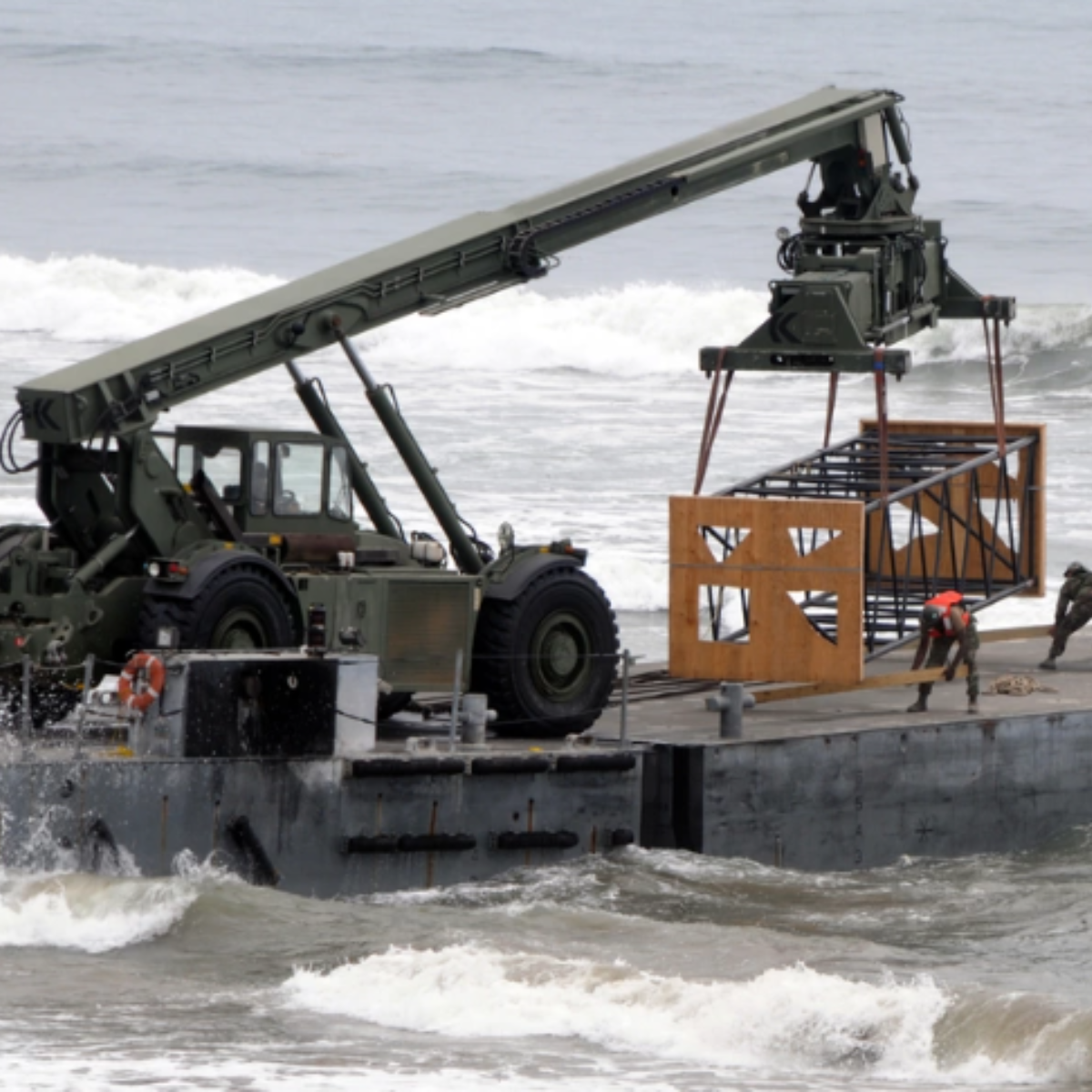 Rough Terrain Container Handlers