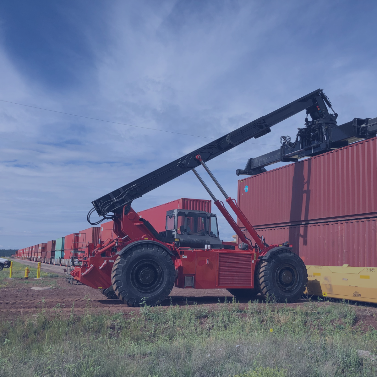 rough terrain container handler